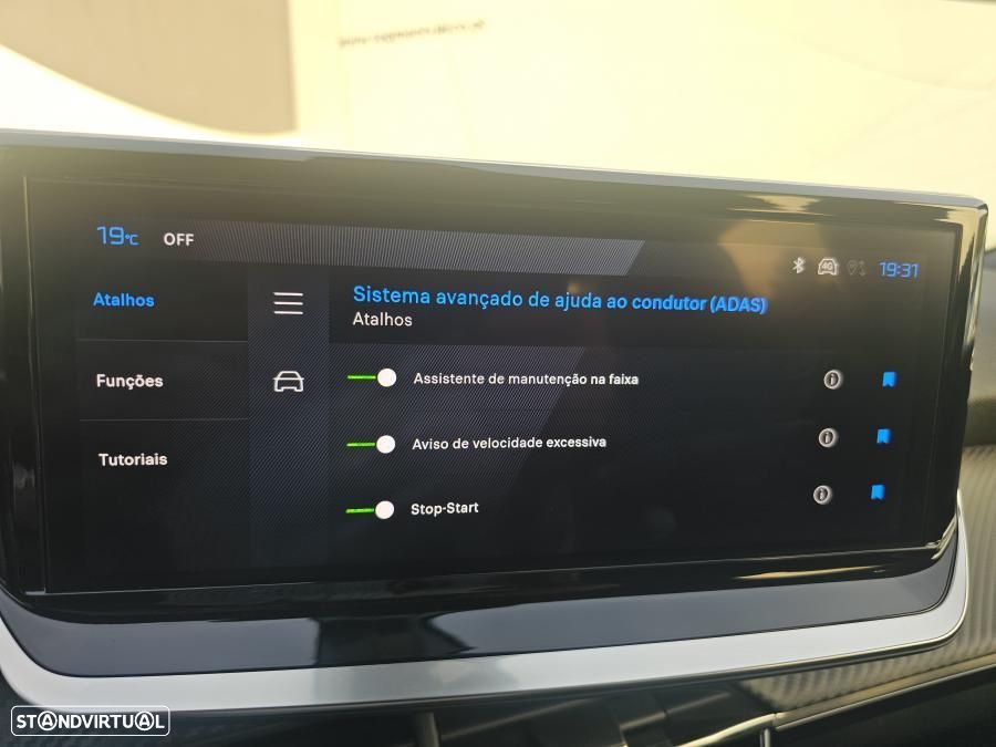 Peugeot 2008 1.2 Hybrid Allure e-DCS6 - 49