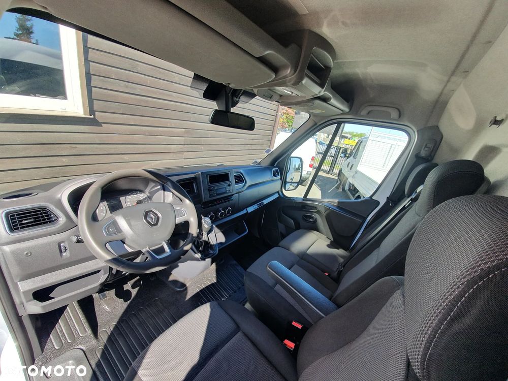Renault Master - 15