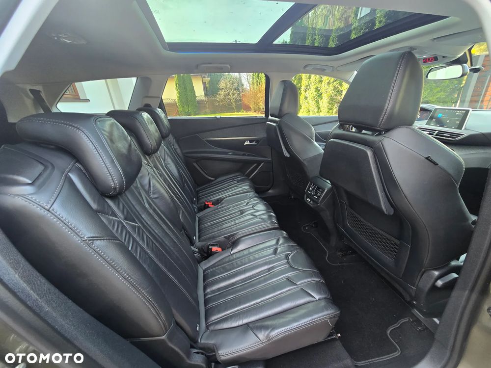 Peugeot 5008 1.6 BlueHDi Allure 7os - 8