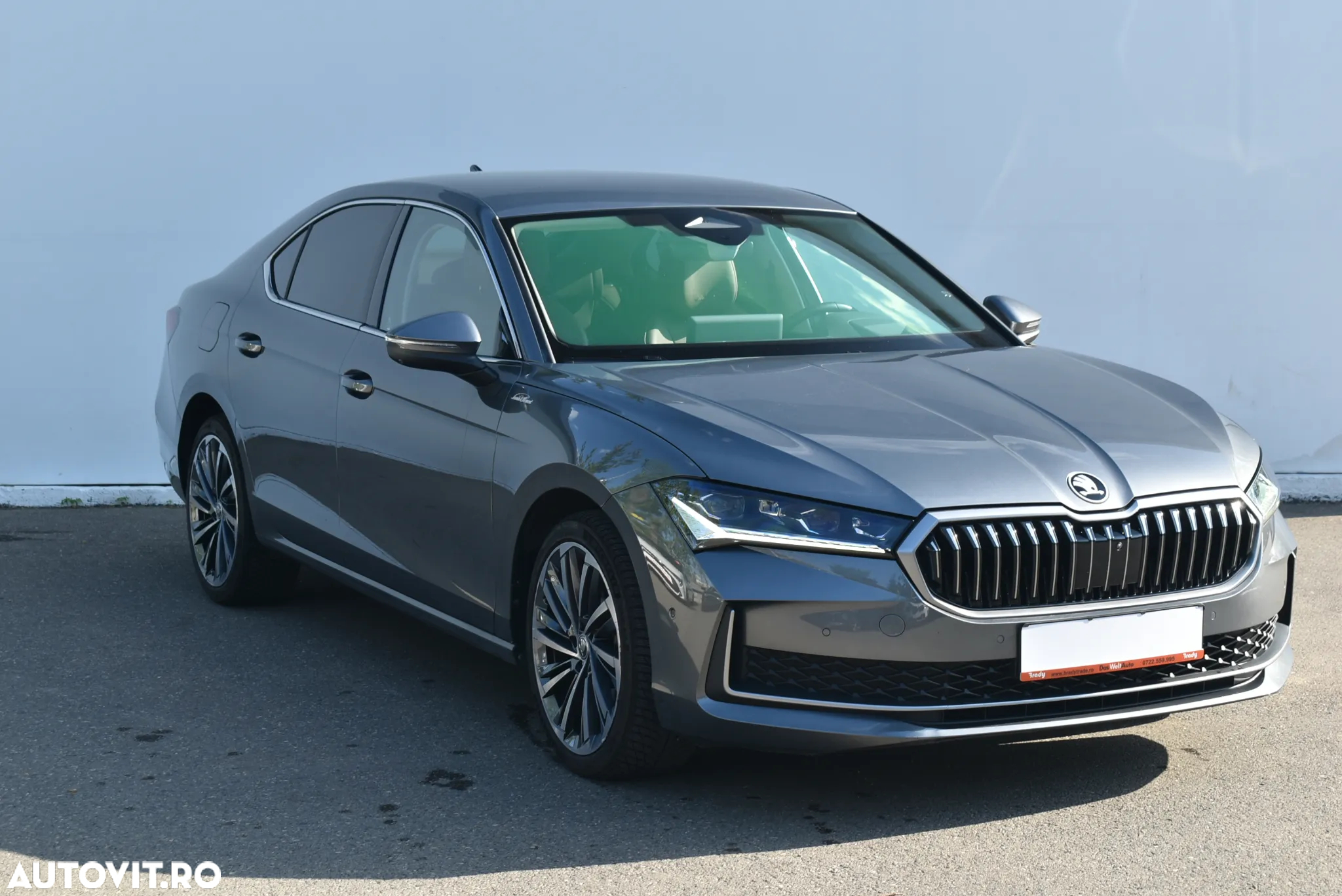 Skoda Superb 2.0 TSI 265 CP 4x4 DSG Laurin & Klement - 3