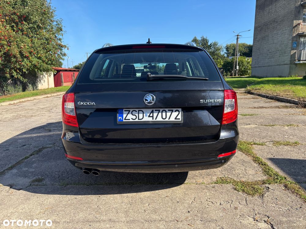 Skoda Superb 2.0 TDI Elegance - 4