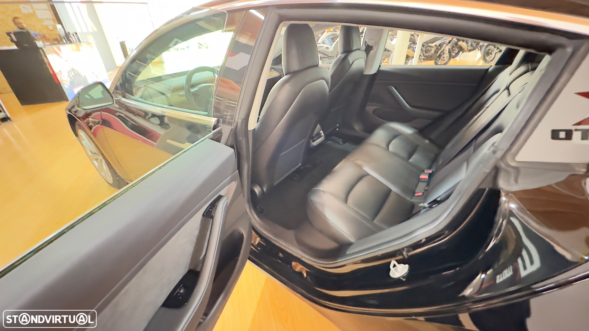 Tesla Model 3 Long-Range Dual Motor AWD - 15