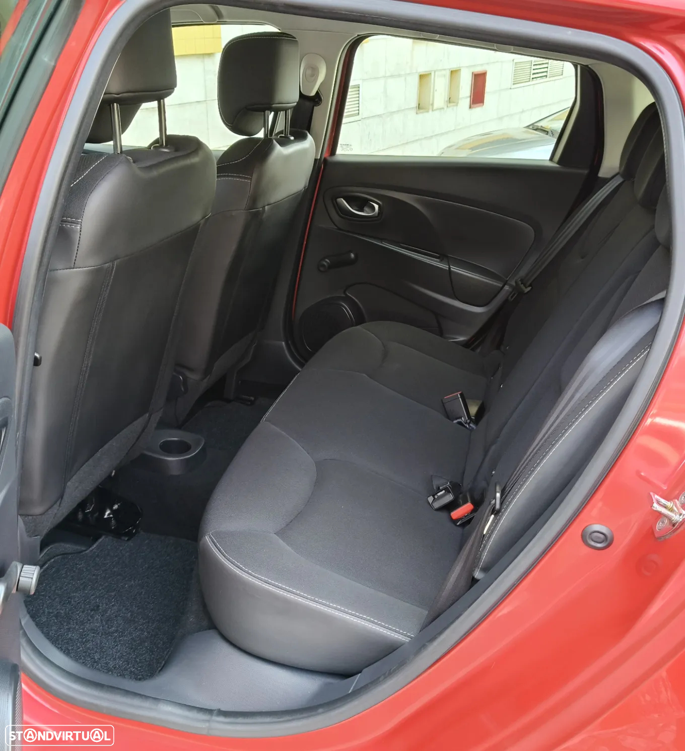 Renault Clio Sport Tourer 0.9 TCE Dynamique S - 22