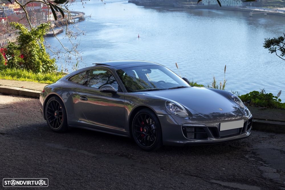 Porsche 911 (991) Carrera 4 GTS PDK - 1