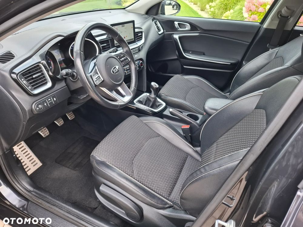 Kia Ceed 1.6 CRDi Edition 7 - 36