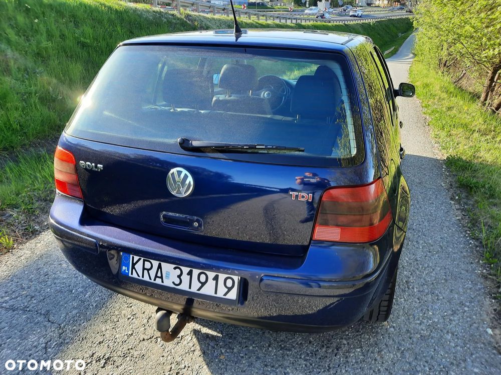 Volkswagen Golf 1.9 TDI Highline - 13