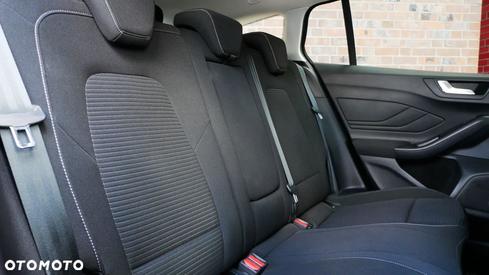 Ford Focus 1.5 EcoBlue STart-Stopp-System TITANIUM - 7