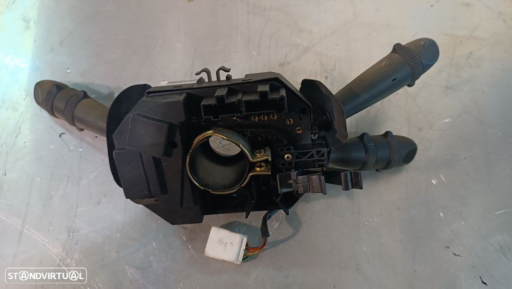 CONJUNTO MANETES  /COMUTADOR PISCAS LUZES LIMPA VIDROS ALFA 147 08301450460 735365525 - 2