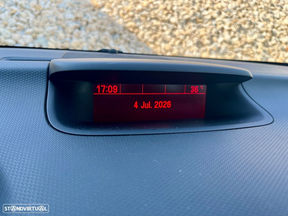 Opel Meriva 1.6 CDTi S/S - 40
