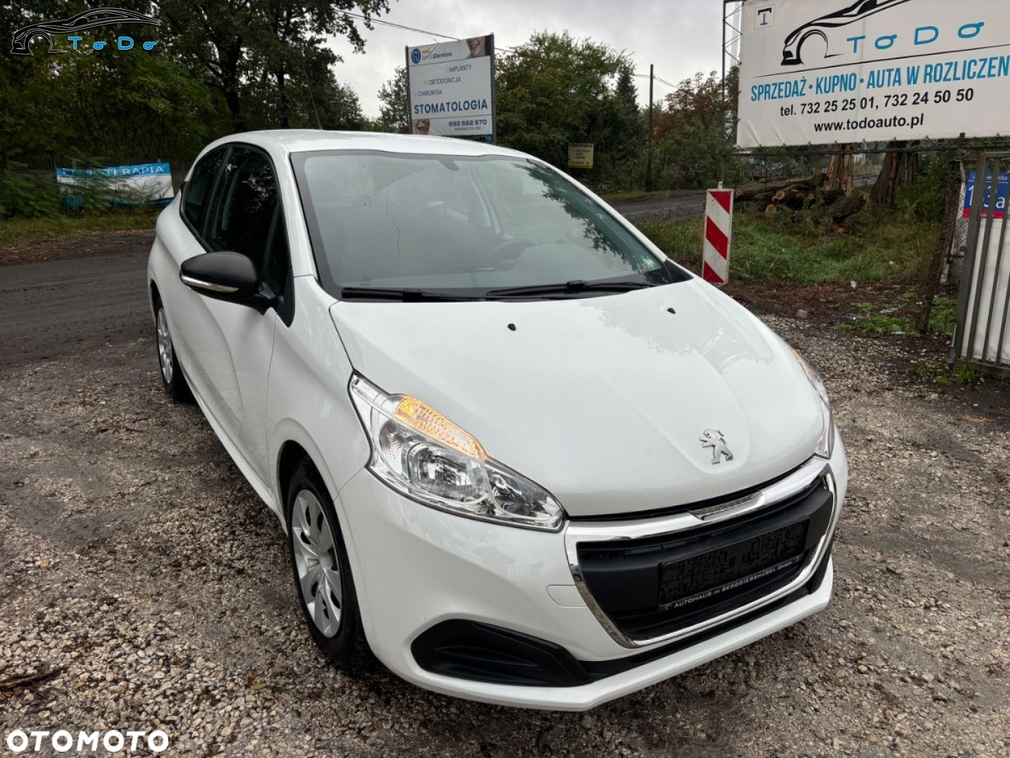 Peugeot 208 - 9