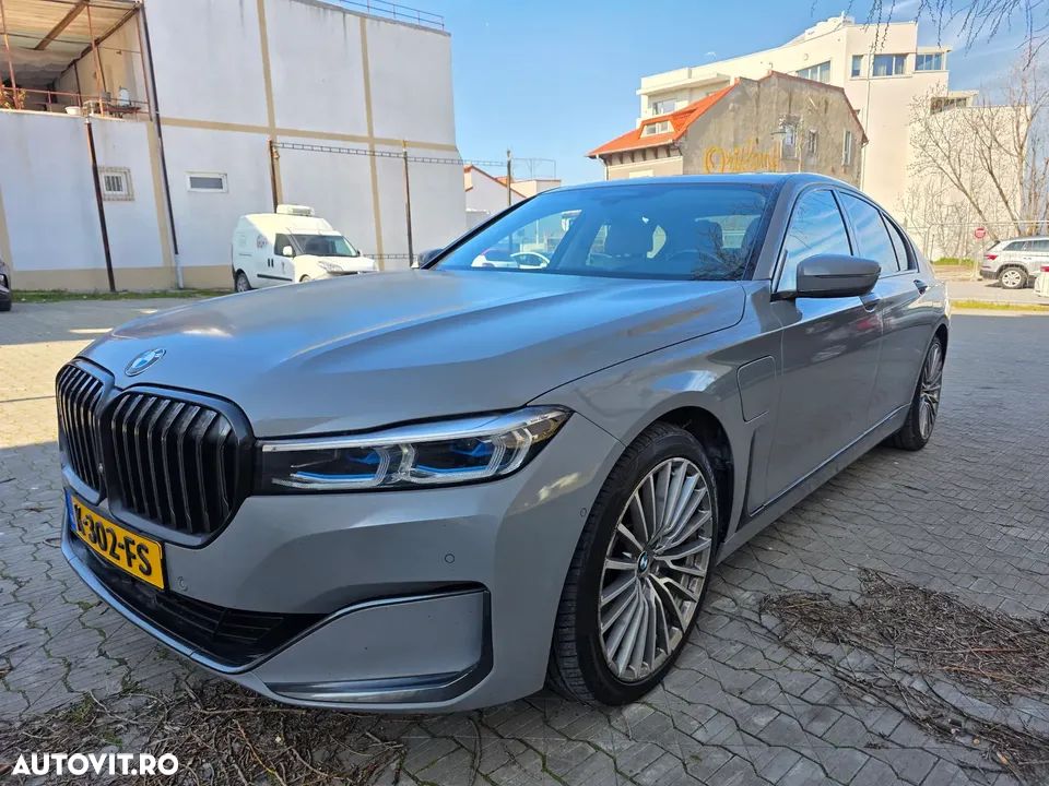 BMW Seria 7 745e AT PHEV - 16