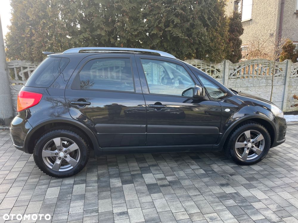 Suzuki SX4 1.6 VVT 4x2 Comfort - 15