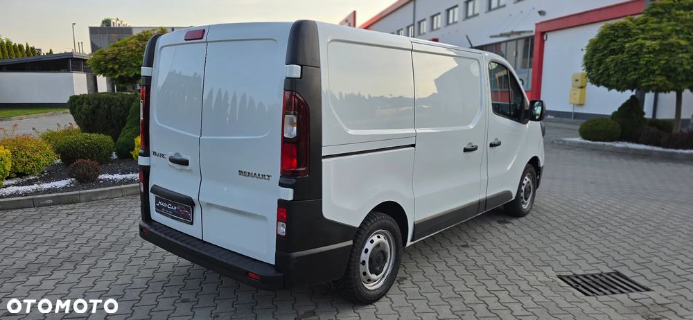 Renault Trafic - 9