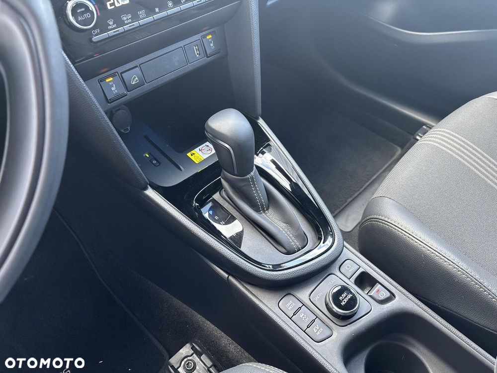 Toyota Yaris Cross Hybrid 1.5 Adventure 4x4 - 19