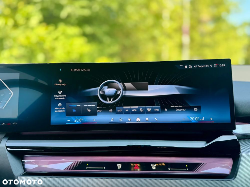 BMW Seria 5 520d xDrive mHEV M Sport - 18