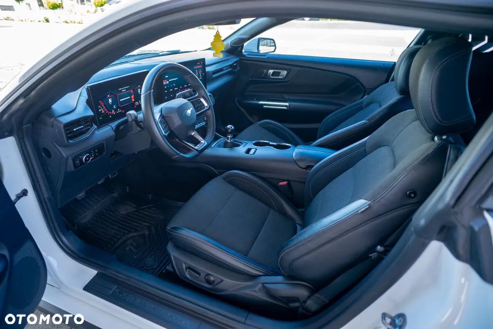 Ford Mustang 5.0 Ti-VCT V8 GT - 28