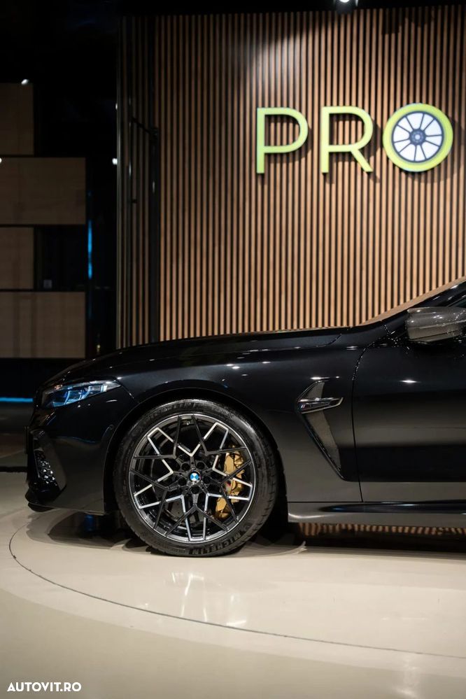 BMW M8 - 11