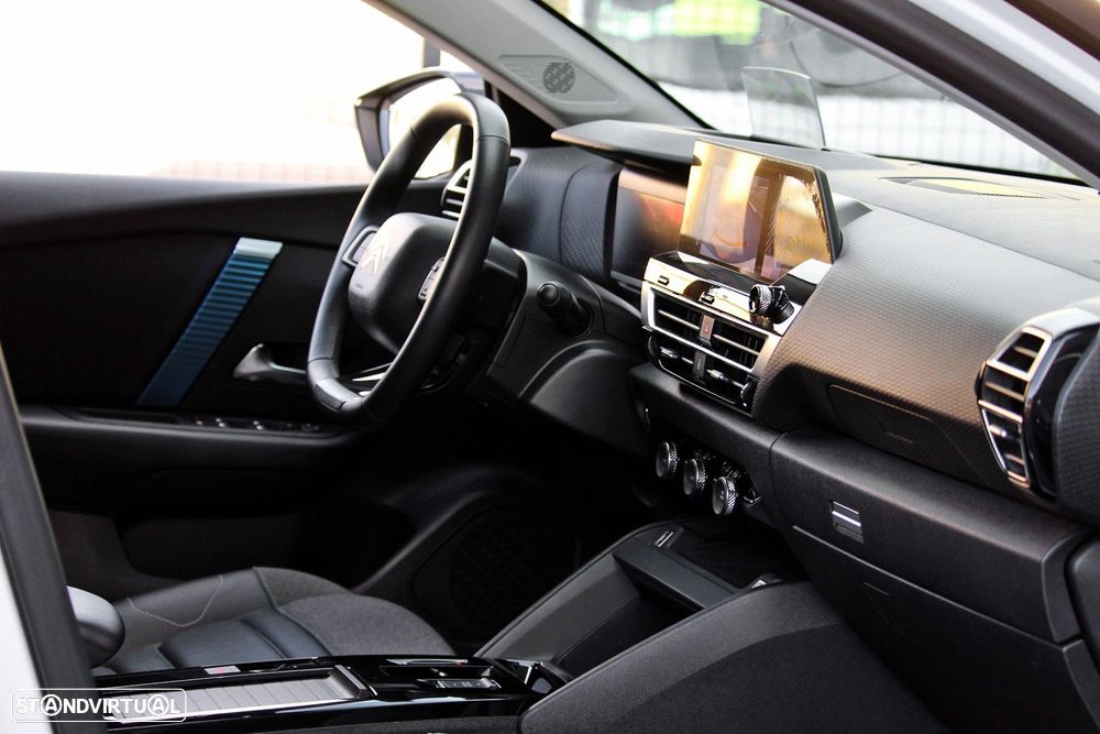 Citroën e-C4 50 kWh Shine - 18