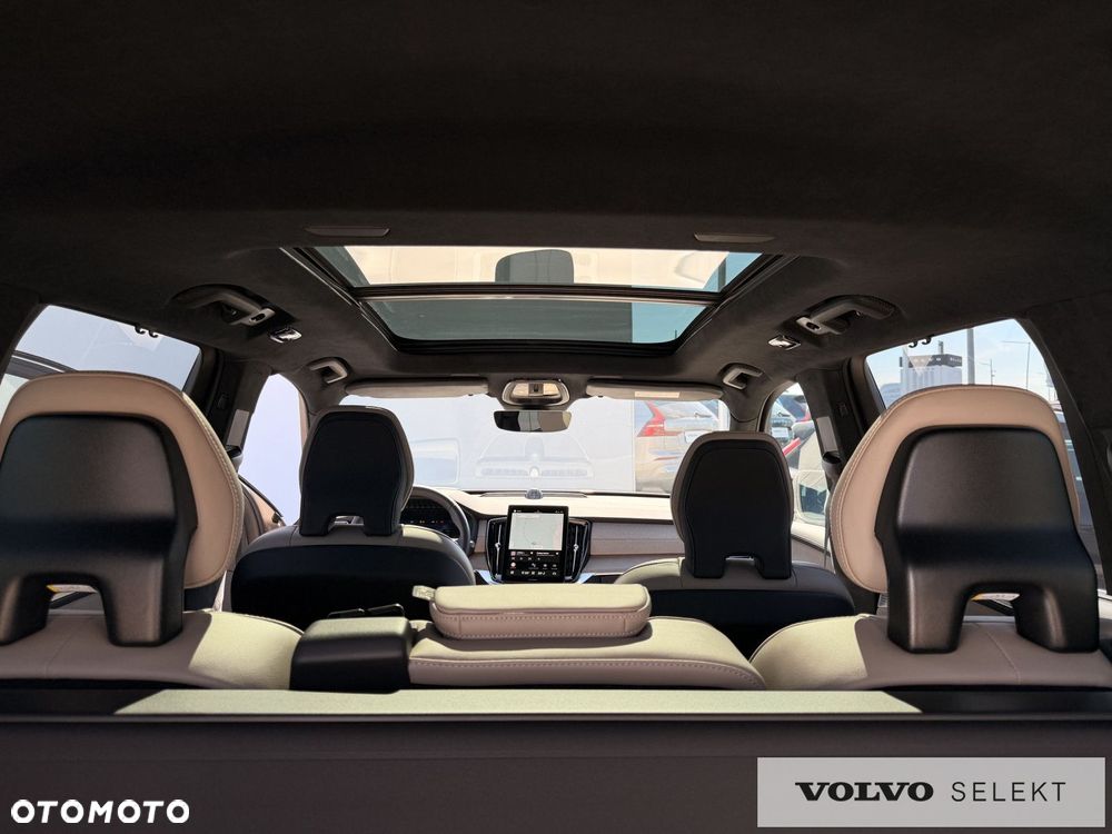 Volvo XC 90 - 30