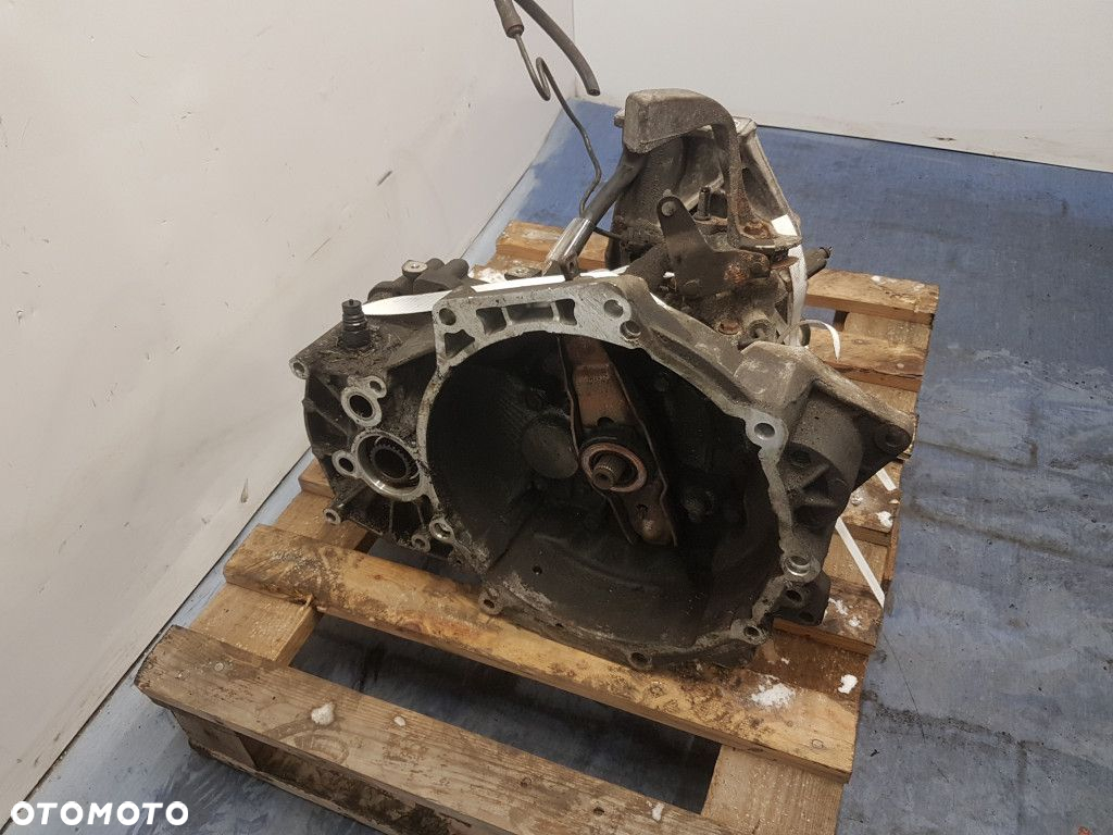 VOLKSWAGEN GOLF 2.0B 4MOTION SKRZYNIA BIEGÓW MANUALNA EWN - 5