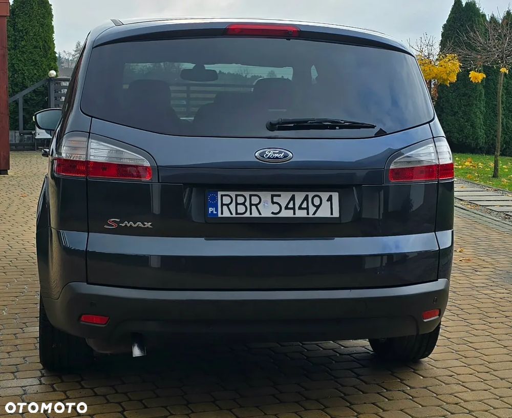 Ford S-Max - 8