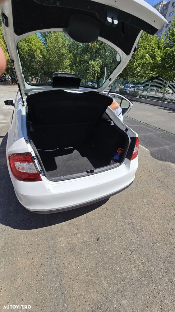 Skoda Rapid 2018 photo 4