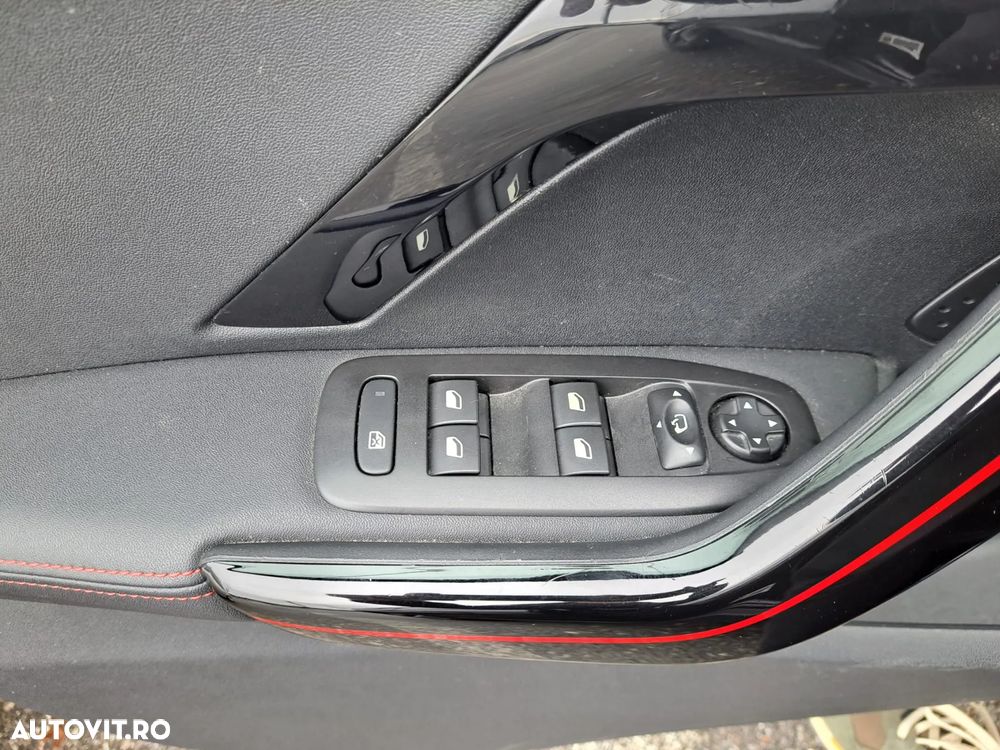 Peugeot 2008 PureTech 130 Stop&Start GT-Line Edition - 27