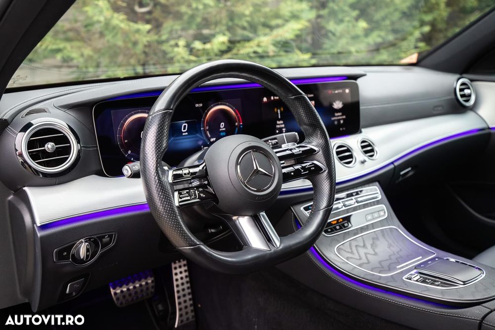 Mercedes-Benz E - 19