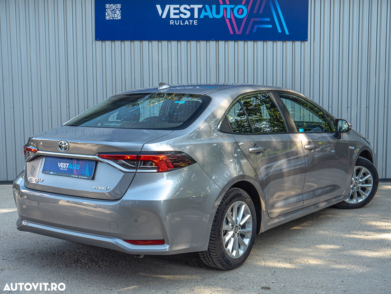 Toyota Corolla Sedan 1.8 HEV Business - 7