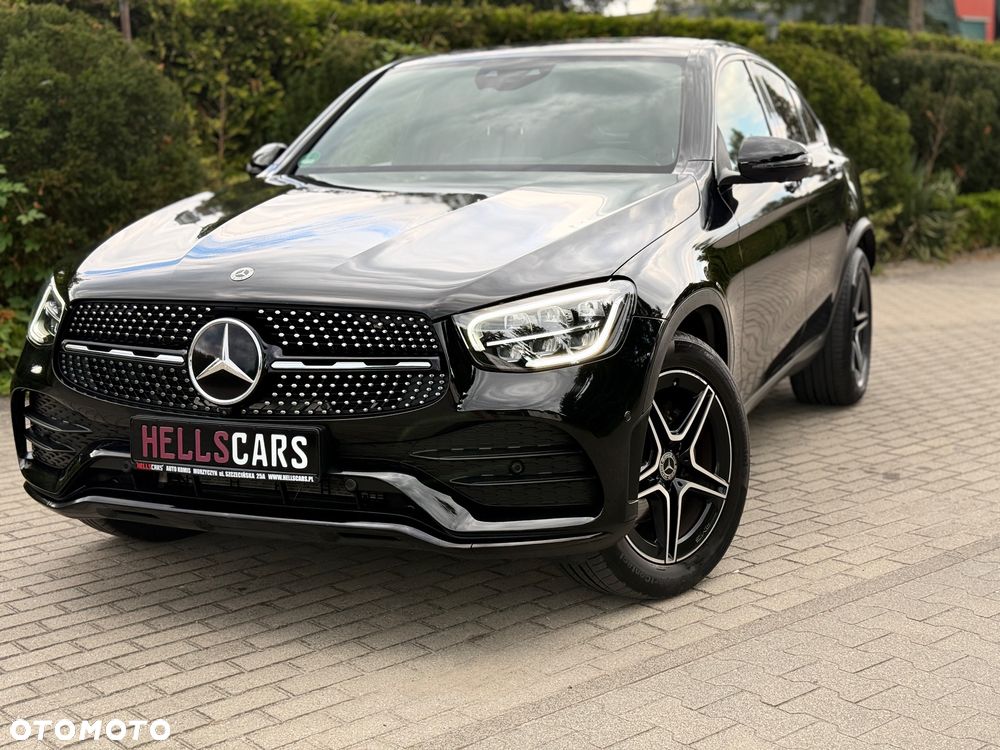 Mercedes-Benz GLC 300 4Matic 9G-TRONIC AMG Line Plus - 16