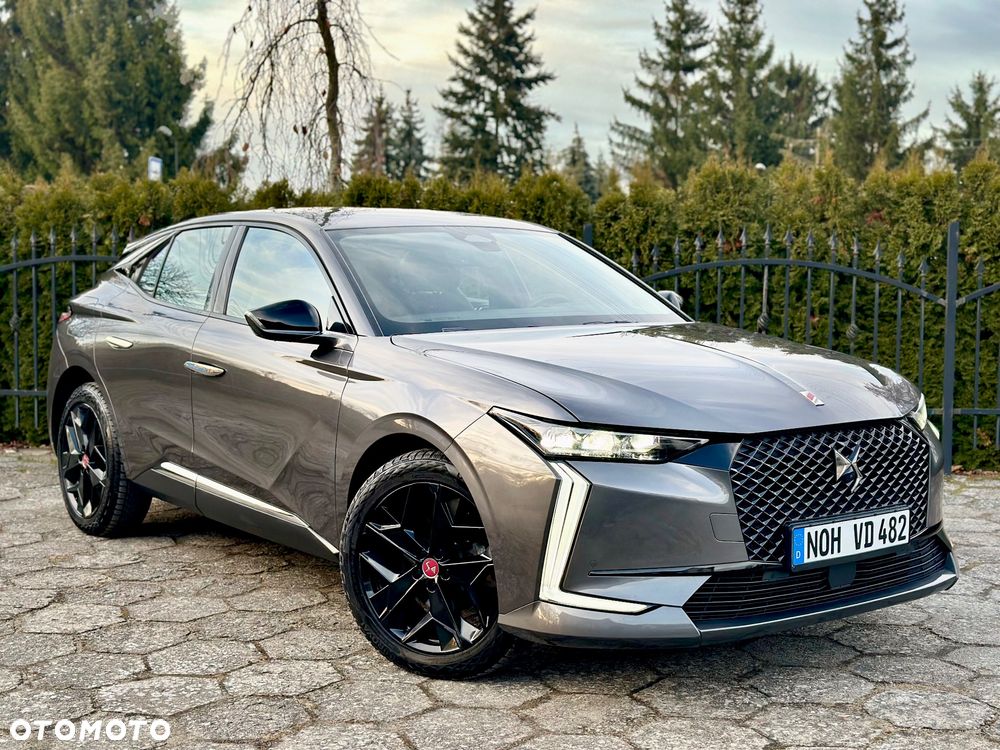 DS Automobiles DS 4 1.5 BlueHDi Performance Line + - 8