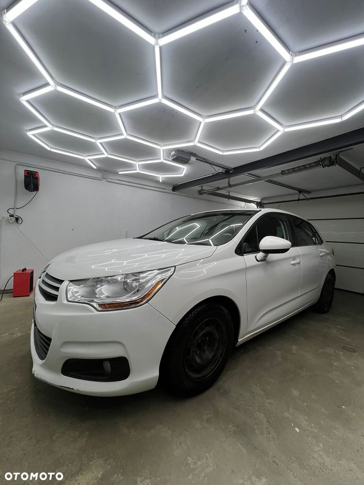 Citroën C4 1.6 HDi Attraction - 2