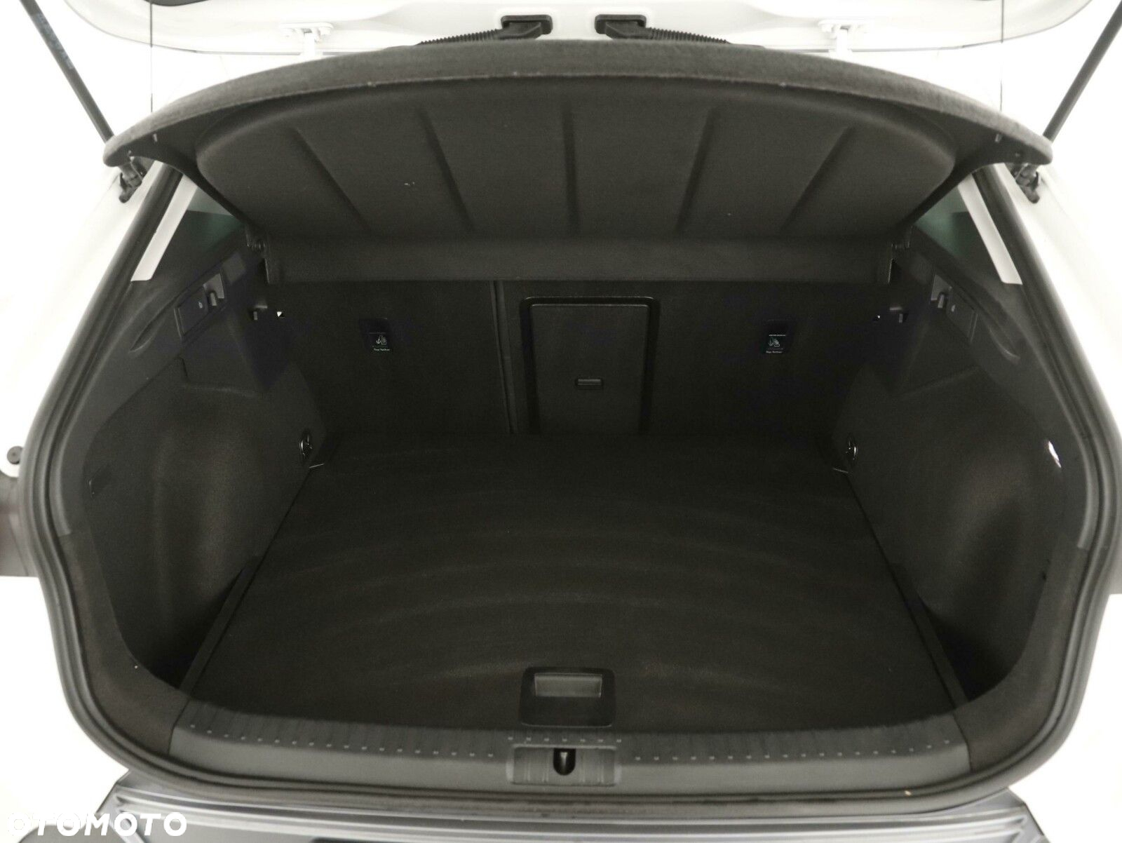 Cupra Formentor 1.5 TSI DSG - 25