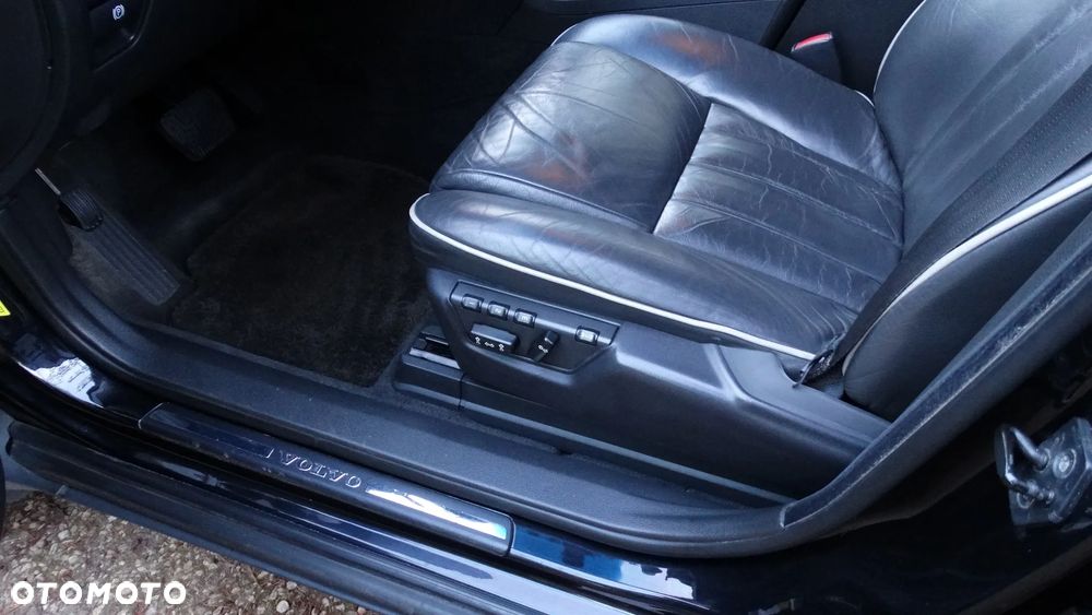 Volvo XC 90 4.4 V8 Executive - 13