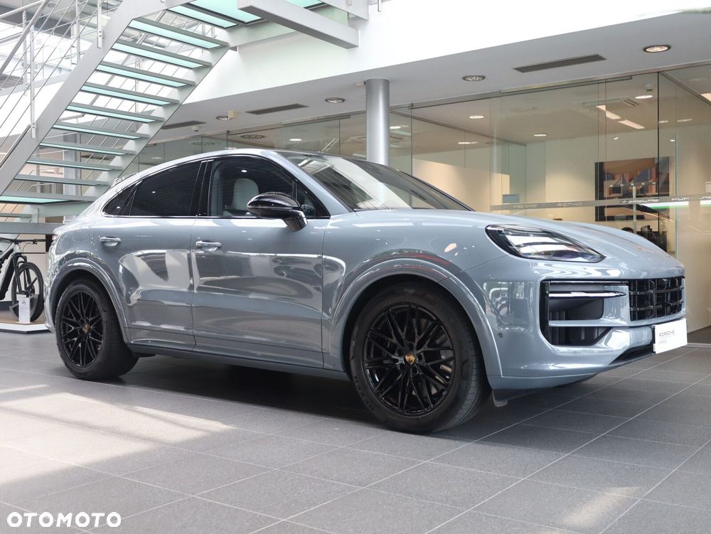 Porsche Cayenne S - 2