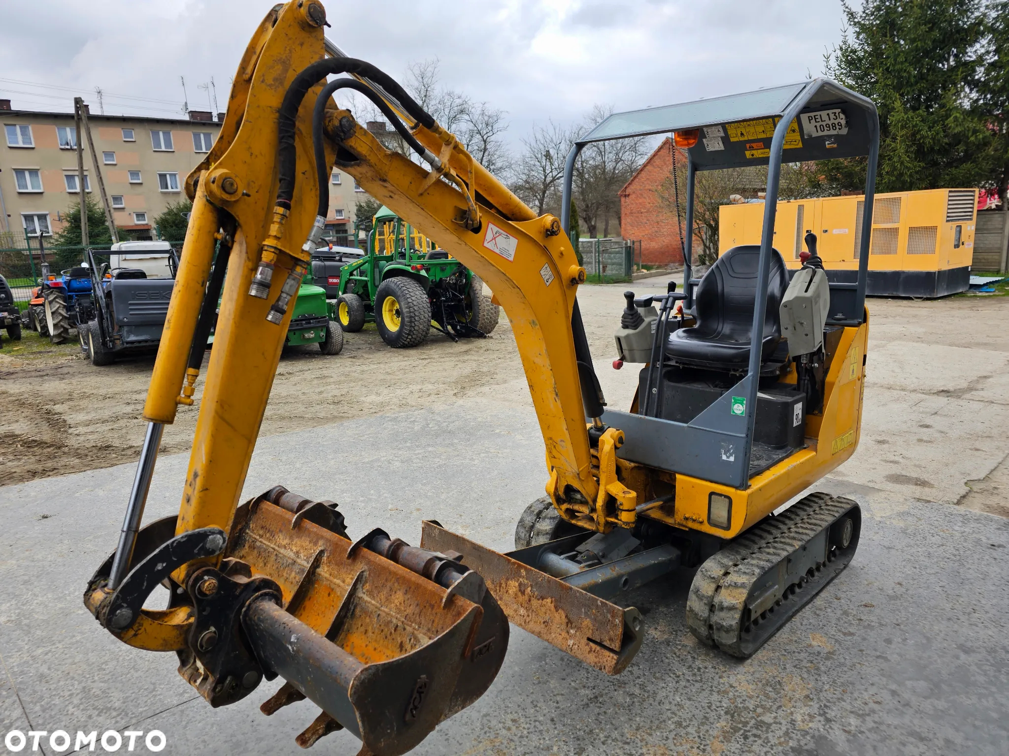 Bobcat E14 - 6
