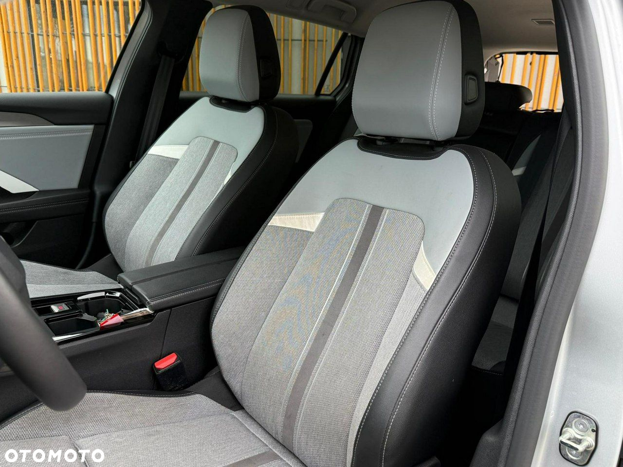 Opel Astra - 16
