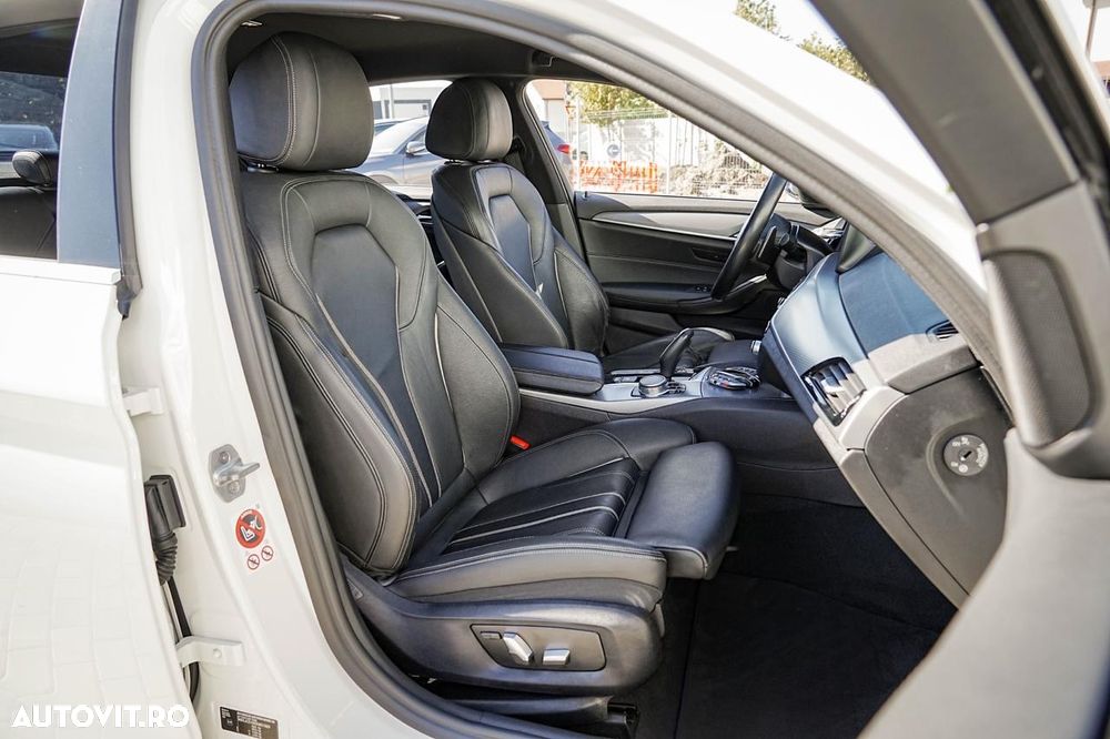 BMW Seria 5 520d xDrive Aut. M Sport Edition - 13