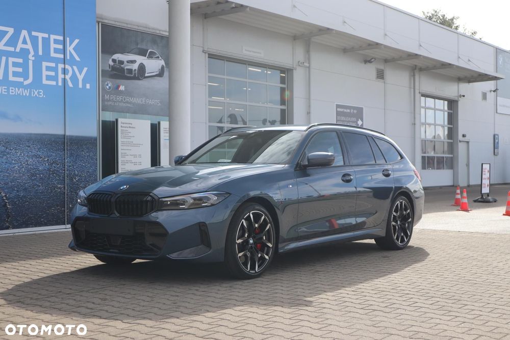 BMW Seria 3 330i M Sport - 6