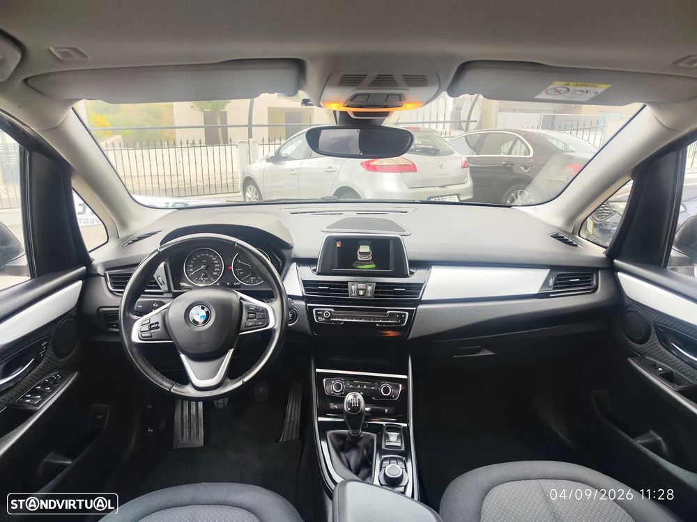 BMW 216 Active Tourer d Advantage - 19