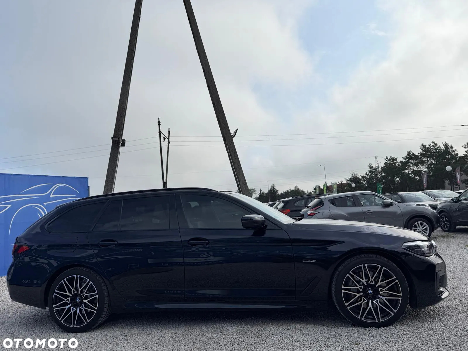 BMW Seria 5 530e Touring - 5