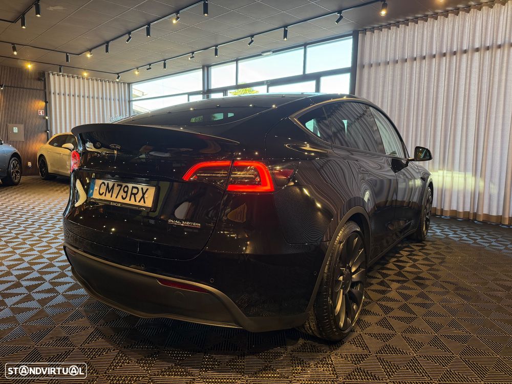 Tesla Model Y Performance Dual Motor AWD - 7