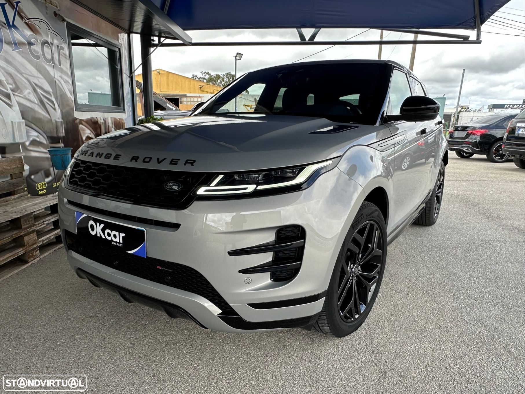 Land Rover Range Rover Evoque 1.5 P300e AWD R-Dynamic S Auto - 12