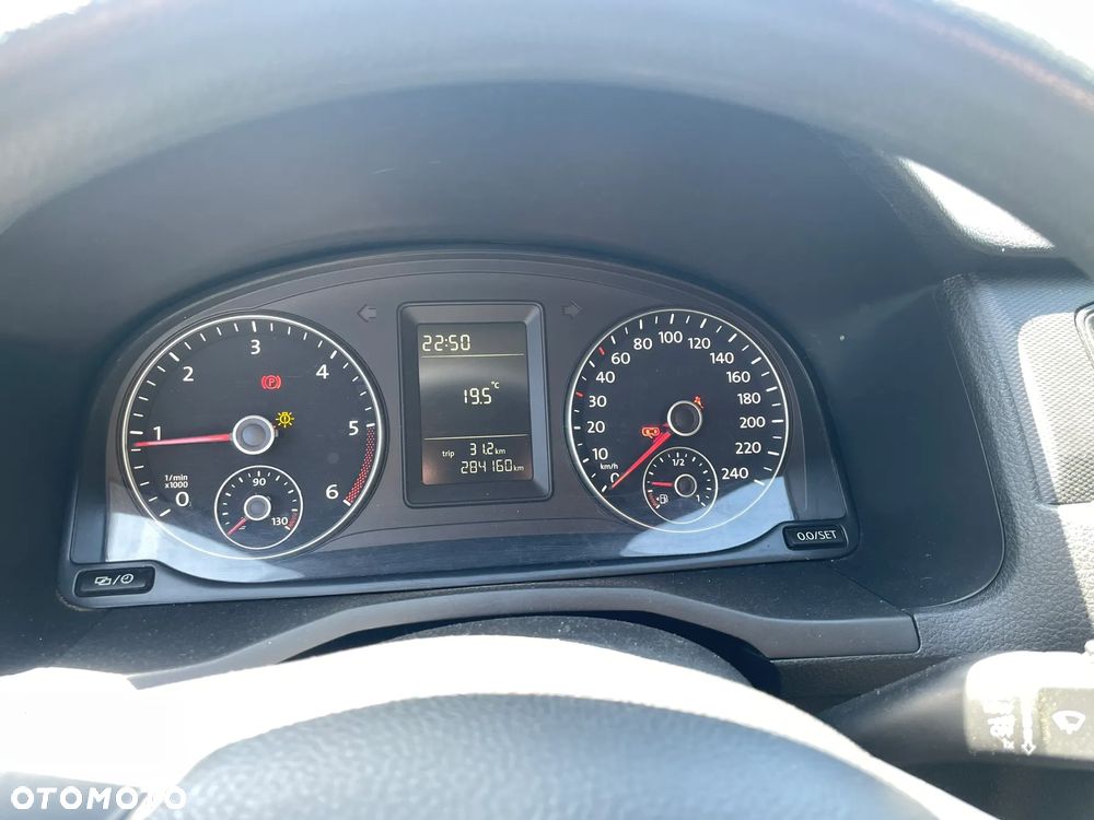 Volkswagen Caddy - 10