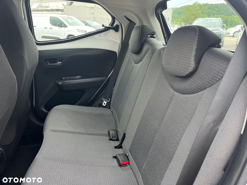 Toyota Aygo - 30
