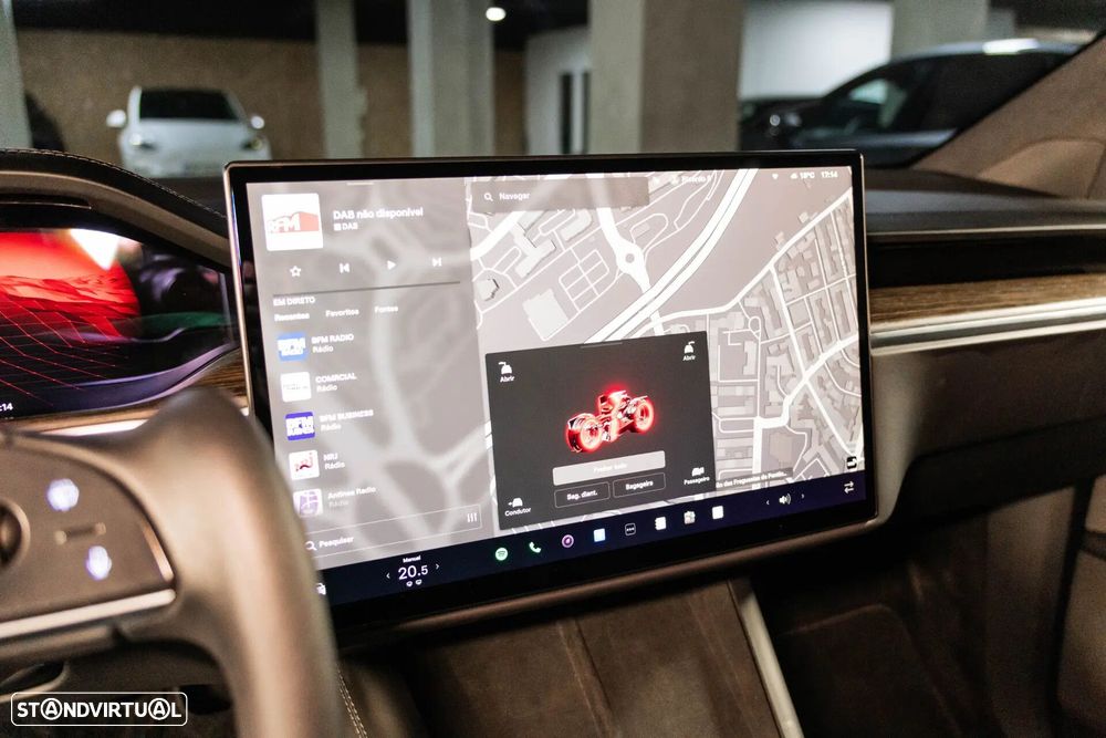 Tesla Model X Long Range AWD - 23