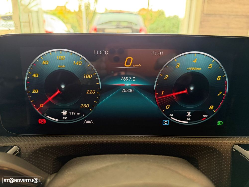 Mercedes-Benz A 160 AMG Line - 13