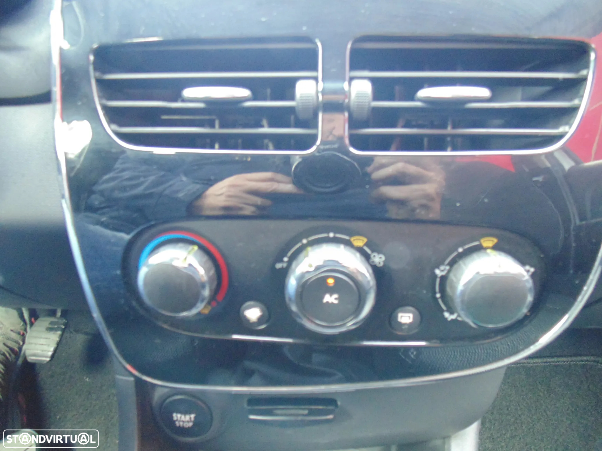 Renault Clio Sport Tourer 0.9 TCE Dynamique S - 26