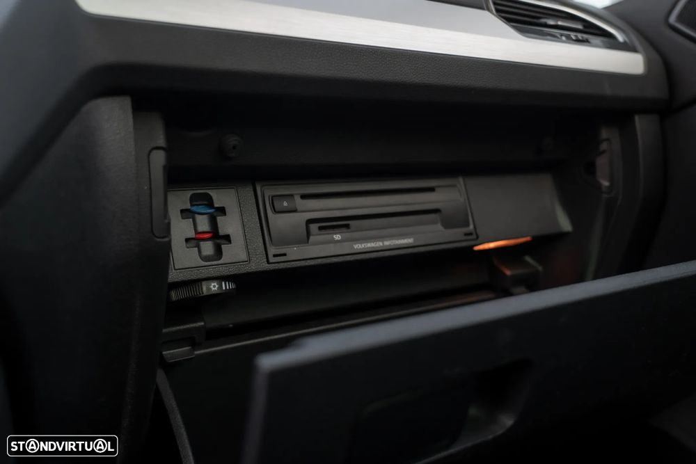 VW Tiguan 2.0 TDI Confortline DSG - 4