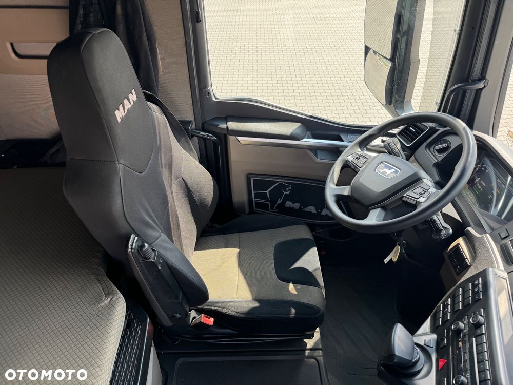 MAN TGX 18.510 XXL FULL LED BOGATA WERSJA Import Francja - 22